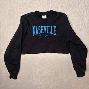 Champion Reverse Weave Nashville Cropped Sweatshirt (Women’s Small)